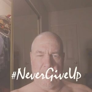 Meet your Posher, Dennis